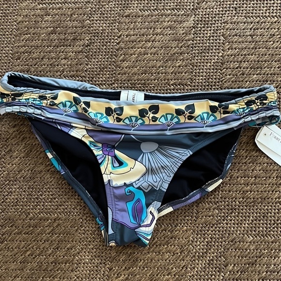 Perry Ellis 2 Piece Halter Tankini Bathing Suit Swim Suit NWT size M - Picture 2 of 8